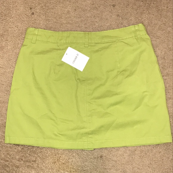 Button-Front Twill Skirt - Picture 2 of 3